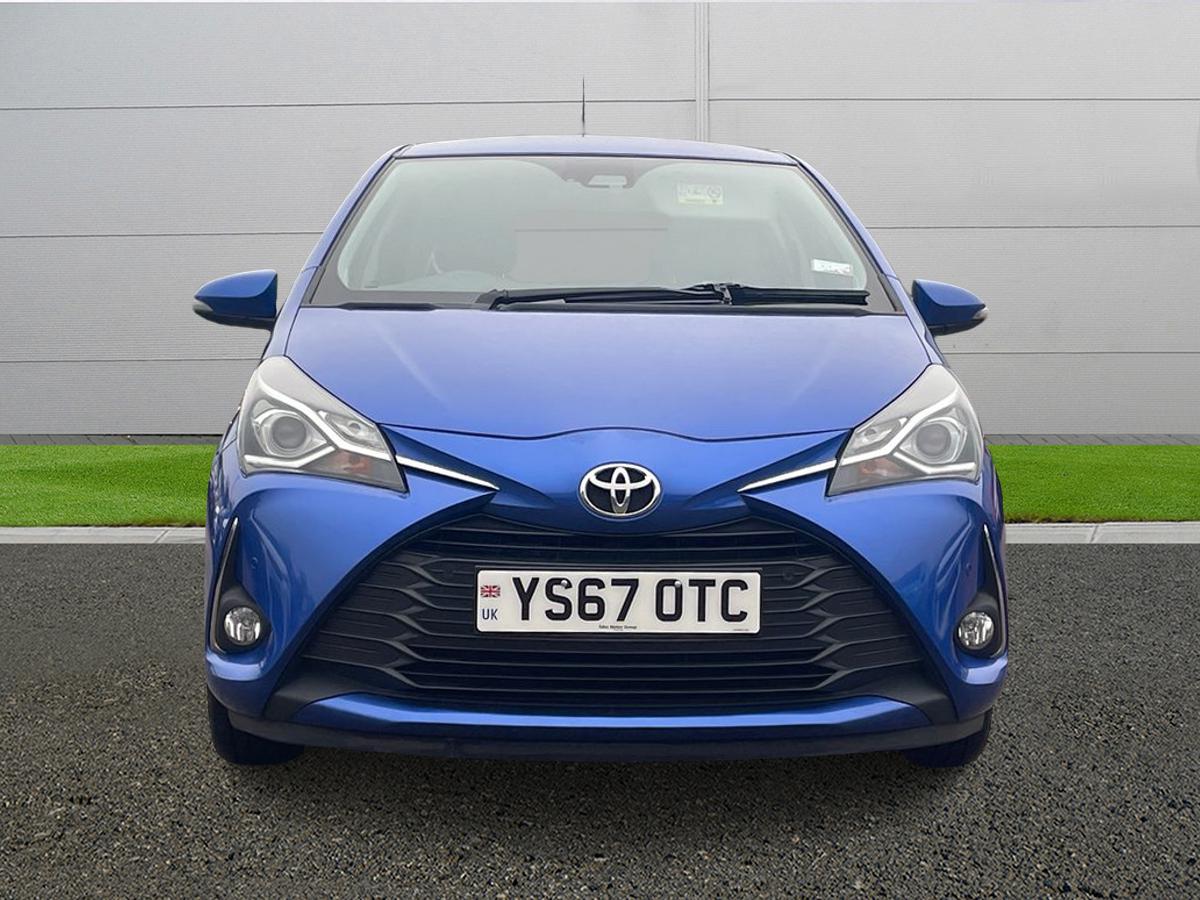 Used Toyota Yaris 2018 for sale - 77205655: Photo 2