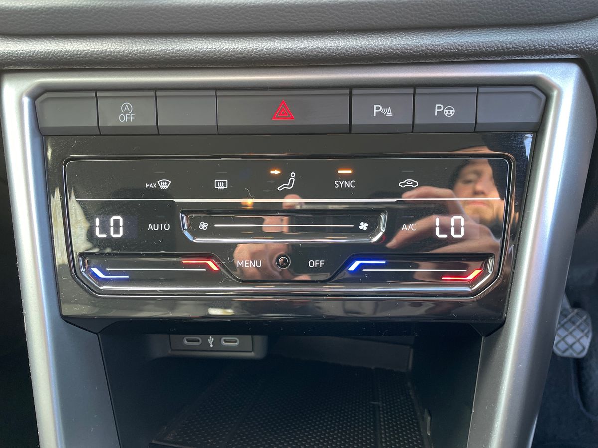 Used Volkswagen T-Roc 2023 for sale - 77833385: Photo 18