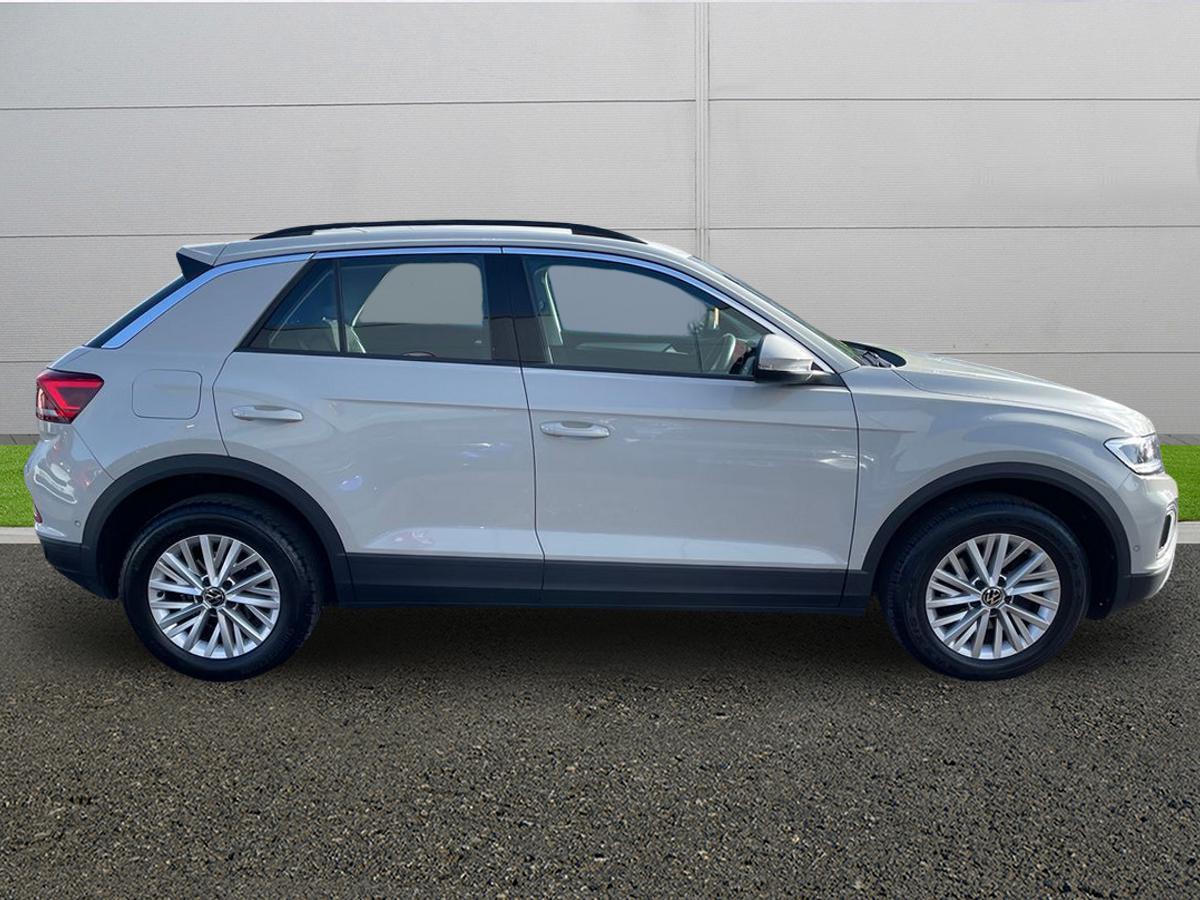 Used Volkswagen T-Roc 2023 for sale - 77833385: Photo 8