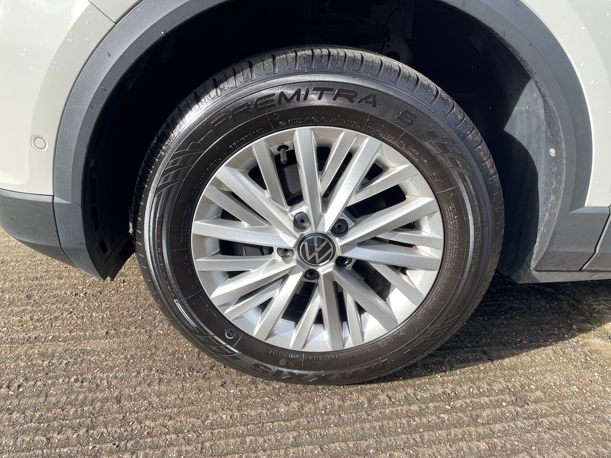 Used Volkswagen T-Roc 2023 for sale - 77833385: Photo 9