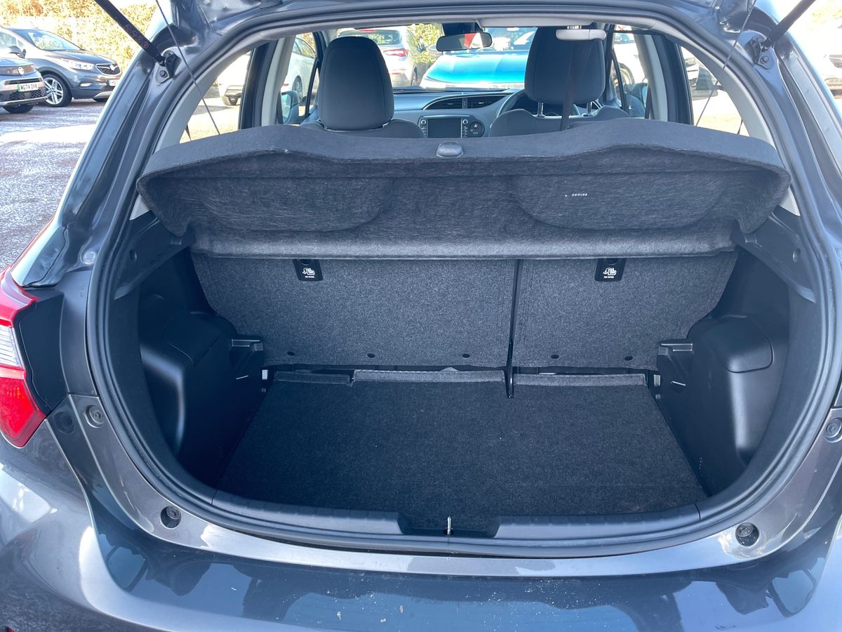 Used Toyota Yaris 2019 for sale - 77111681: Photo 12