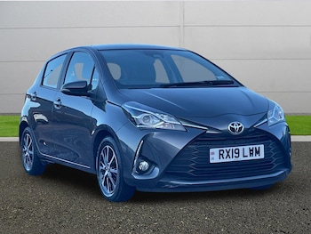 2019 - 1.5 VVT-i Icon Tech 5dr CVT