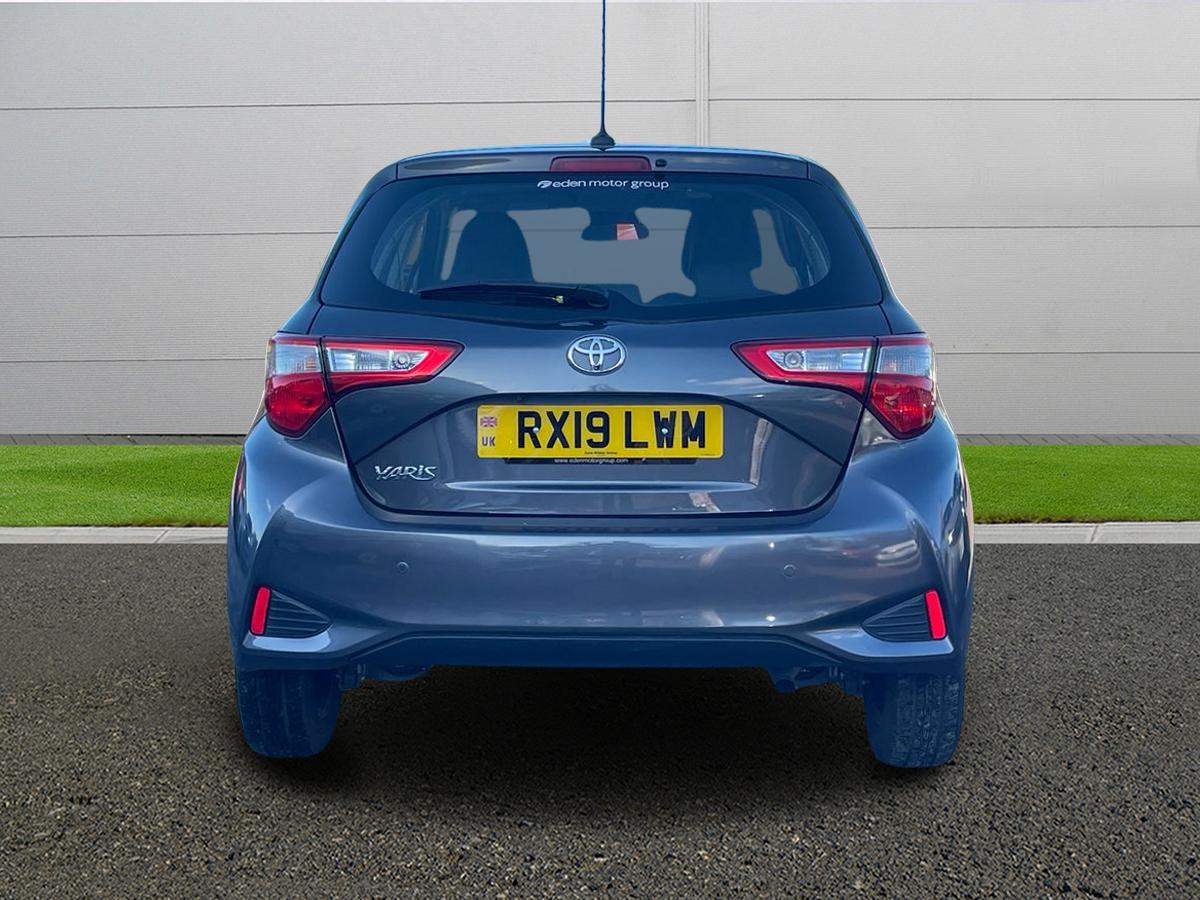 Used Toyota Yaris 2019 for sale - 77111681: Photo 6