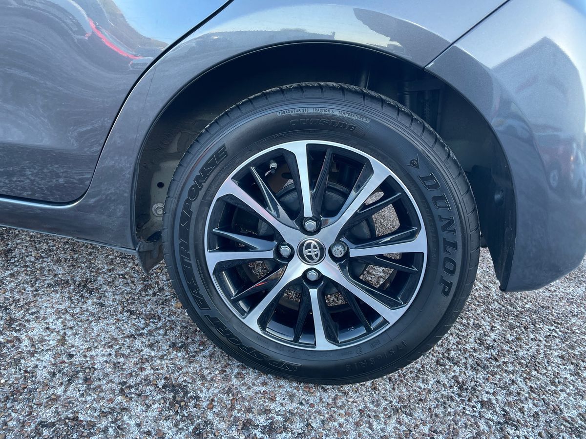 Used Toyota Yaris 2019 for sale - 77111681: Photo 9