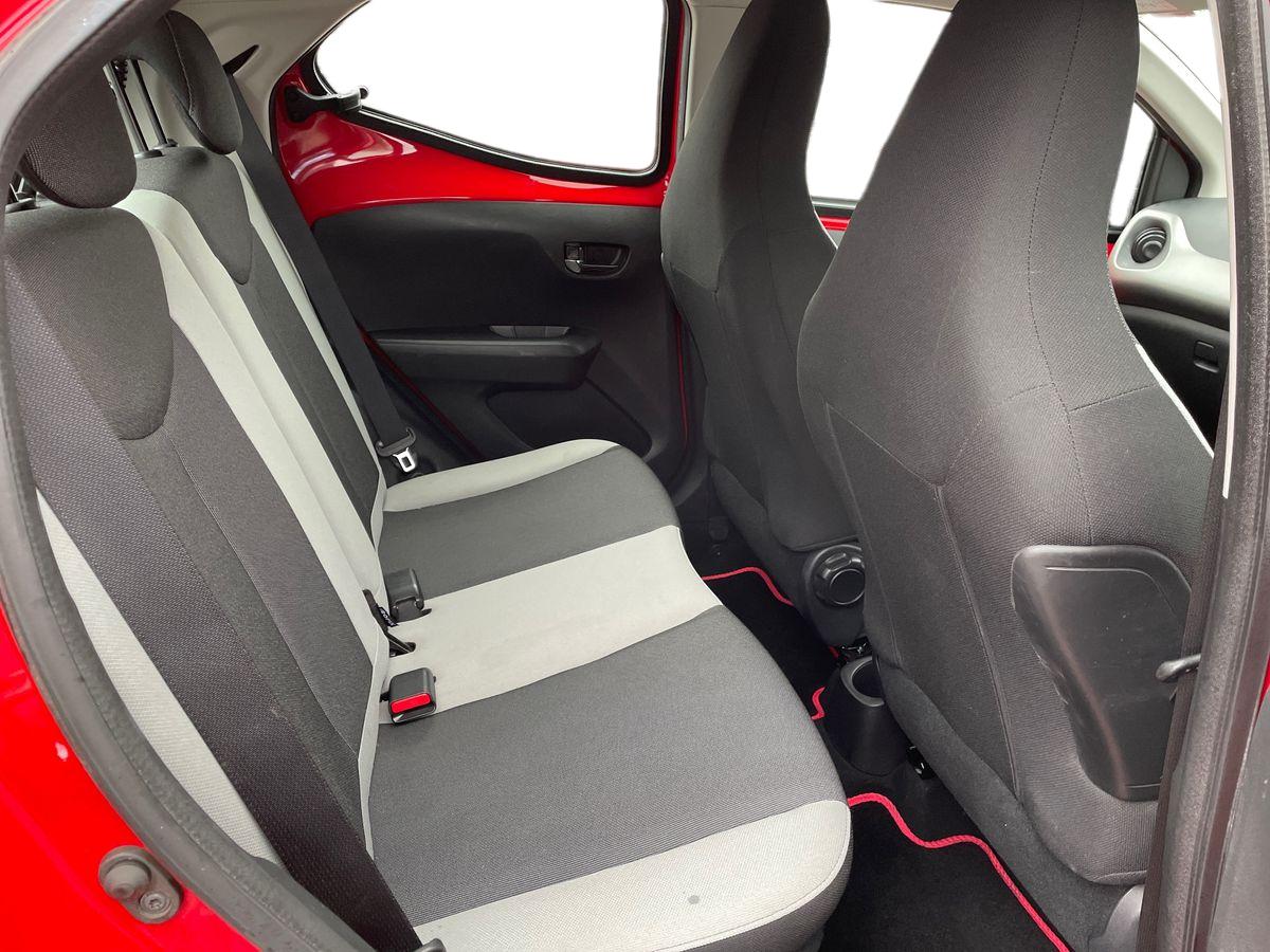 Used Toyota AYGO 2017 for sale - 77627565: Photo 11