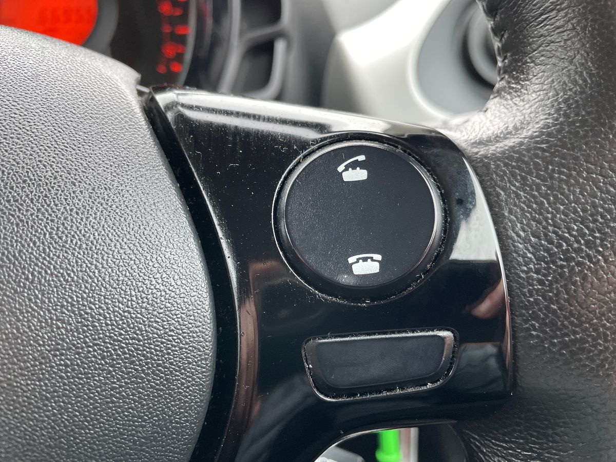 Used Toyota AYGO 2017 for sale - 77627565: Photo 17