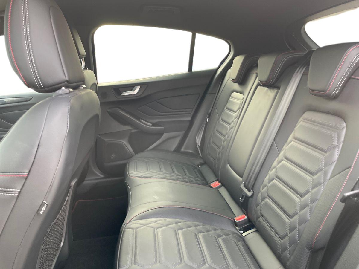 Used Ford Focus 2023 for sale - 77002627: Photo 11