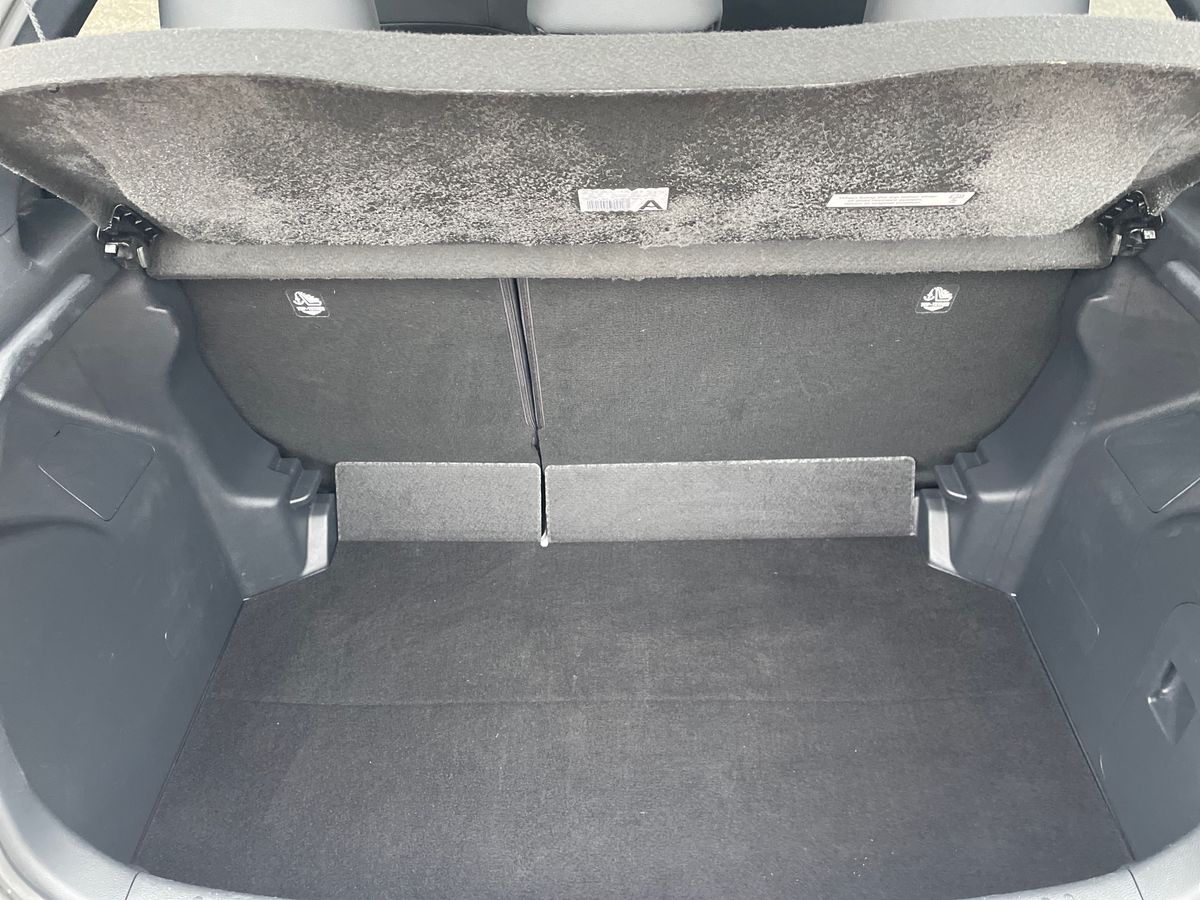 Used Toyota Yaris 2022 for sale - 77526082: Photo 12