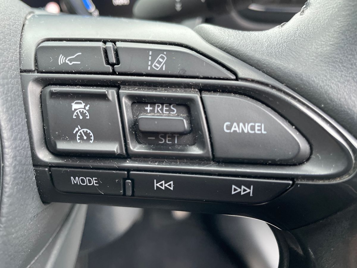 Used Toyota Yaris 2022 for sale - 77526082: Photo 17