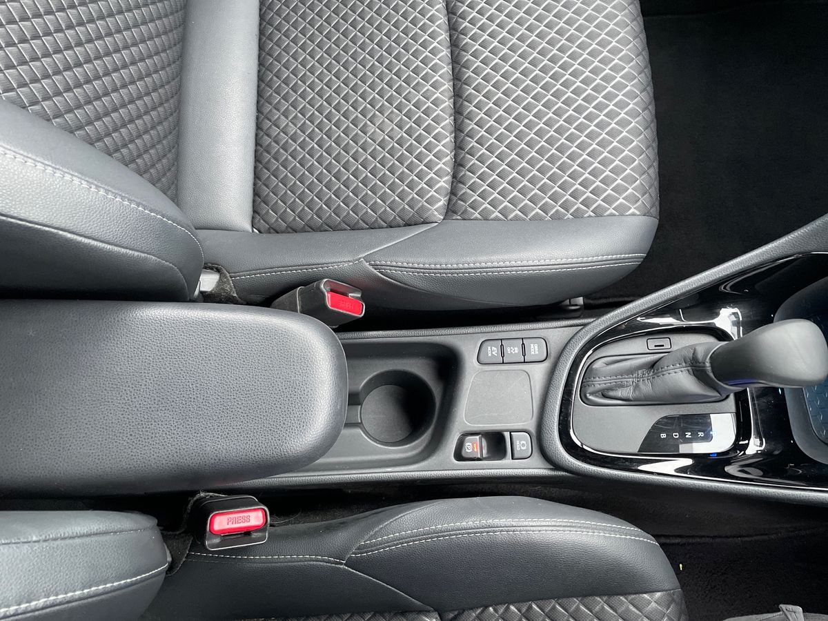 Used Toyota Yaris 2022 for sale - 77526082: Photo 19