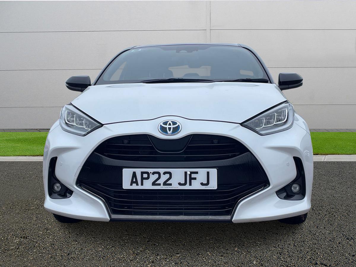 Used Toyota Yaris 2022 for sale - 77526082: Photo 2