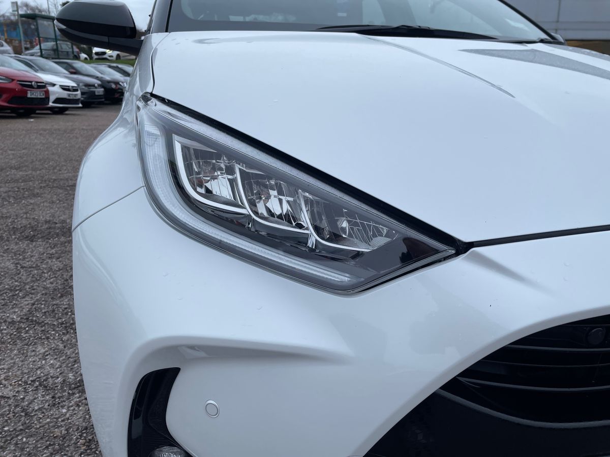 Used Toyota Yaris 2022 for sale - 77526082: Photo 21