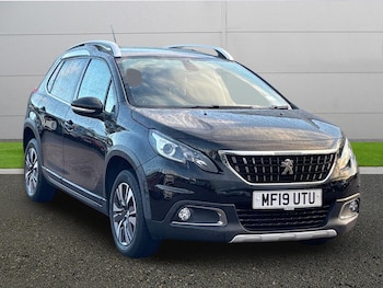 Used Peugeot 2008 2019 for sale - 77569997: Photo