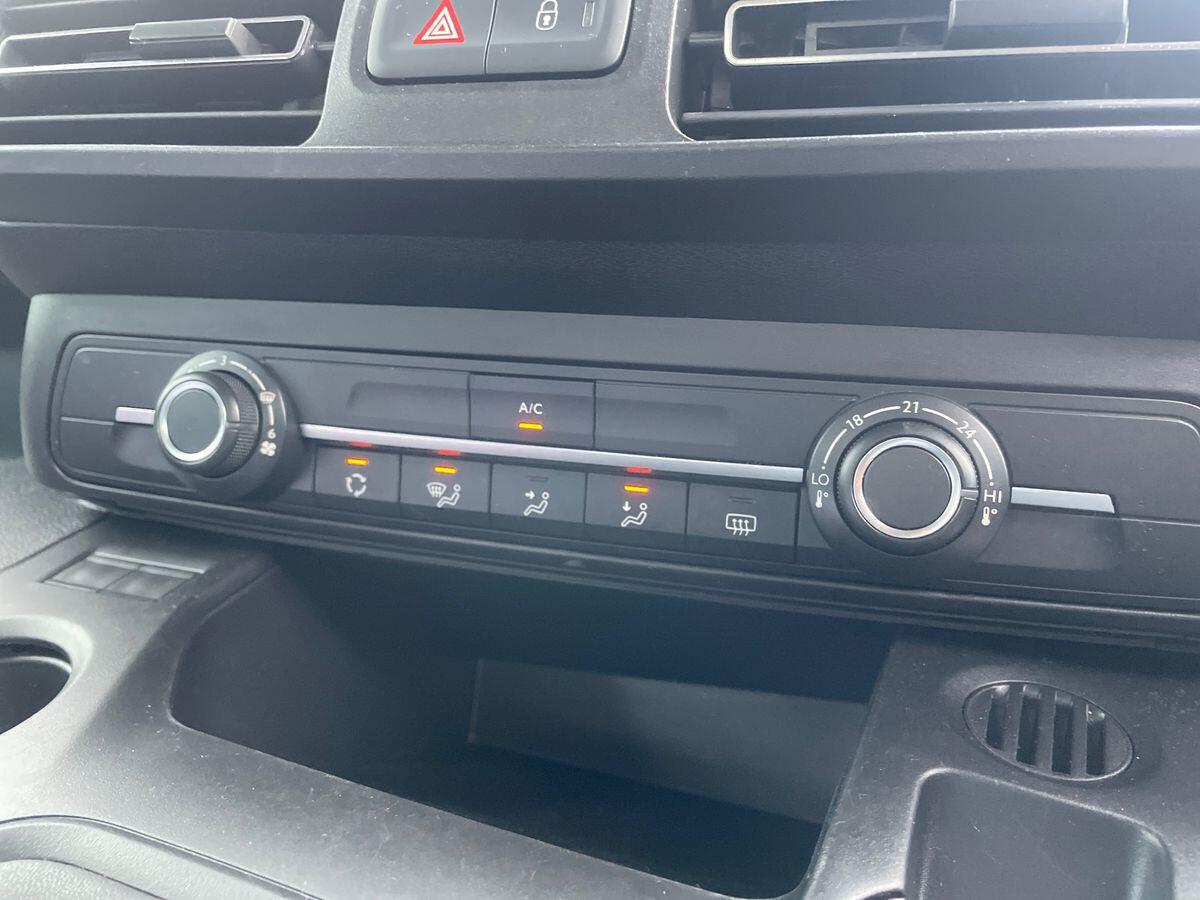 Used Vauxhall Combo Life 2020 for sale - 76926210: Photo 18