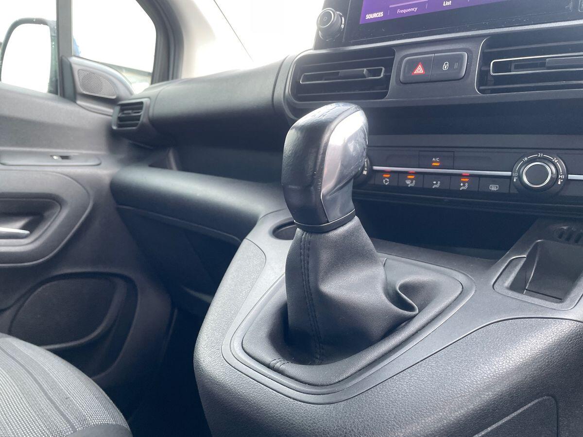 Used Vauxhall Combo Life 2020 for sale - 76926210: Photo 19