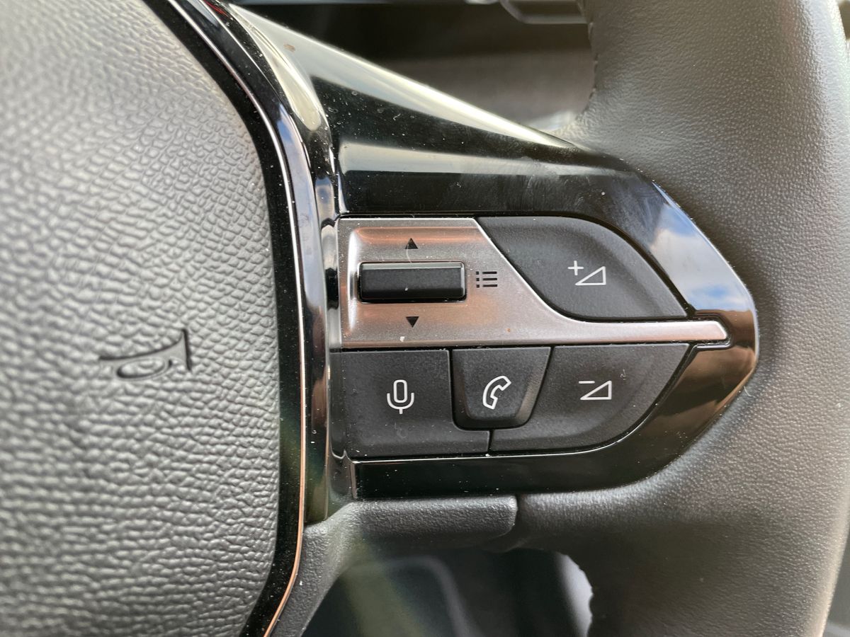 Used Peugeot 308 2022 for sale - 77256512: Photo 17