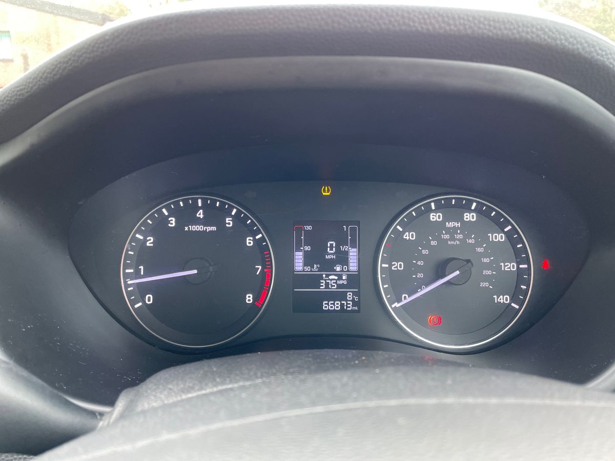 Used Hyundai i20 2017 for sale - 77818884: Photo 14