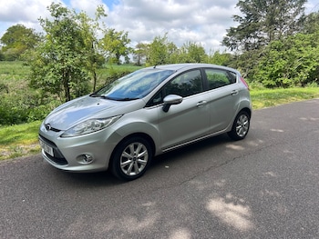 Used Ford Fiesta 2010 for sale - 78419384: Photo