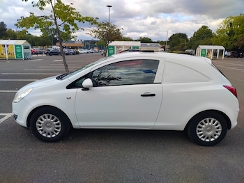 Used Vauxhall Corsa 2009 for sale - 79150281: Photo