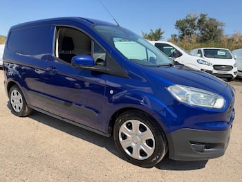 Used Ford Transit Courier 2015 for sale - 79674290: Photo