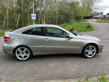 Used Mercedes-Benz CLC Class 2009 for sale - 78296332: Photo