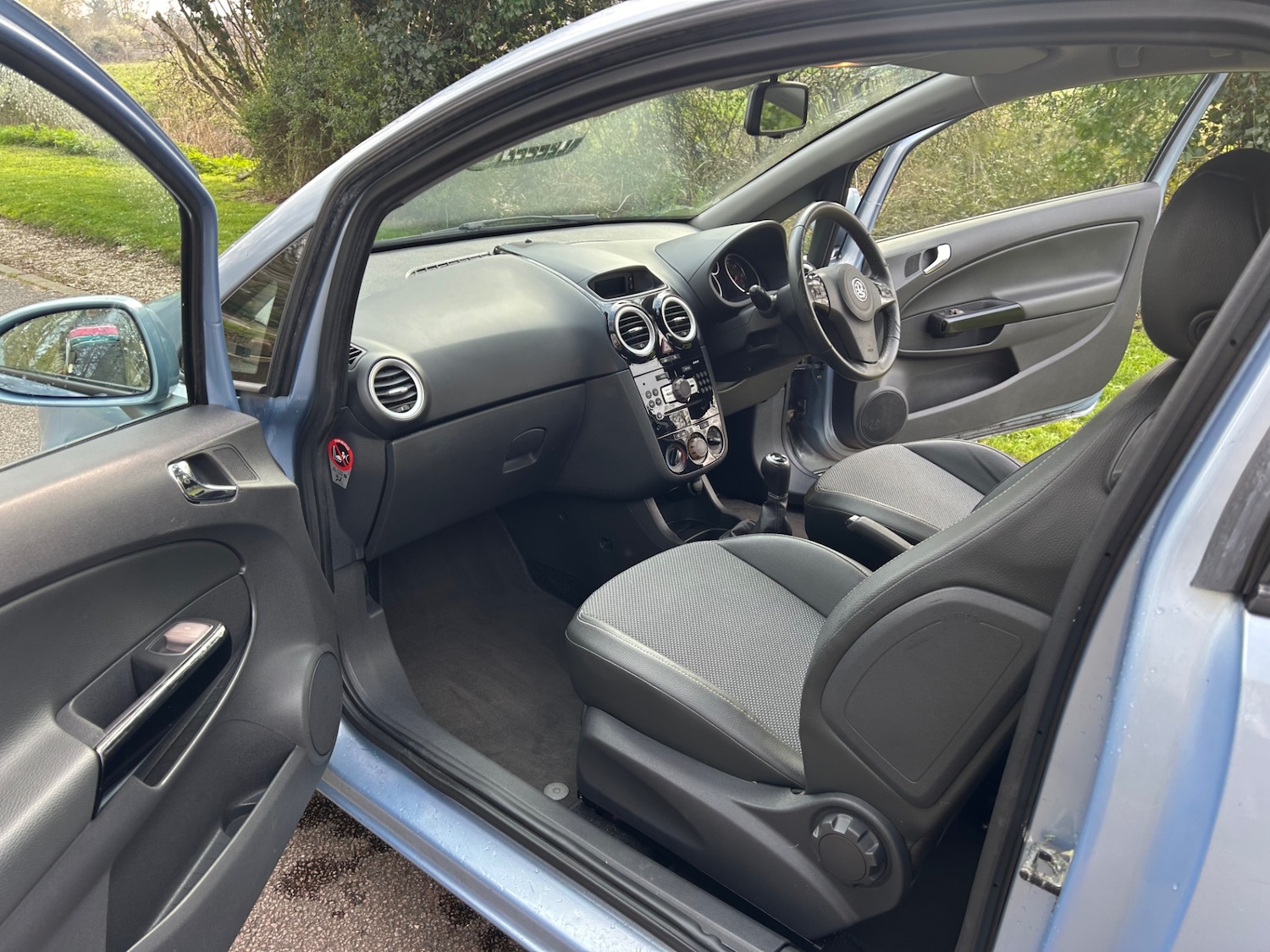 Used Vauxhall Corsa 2007 for sale - 77996999: Photo 15