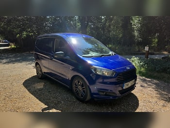 Used Ford Transit Courier 2018 for sale - 79850945: Photo