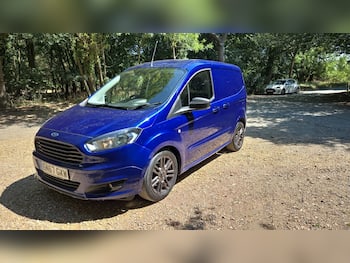 Used Ford Transit Courier 2018 for sale - 79850945: Photo