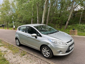 Used Ford Fiesta 2010 for sale - 78314505: Photo