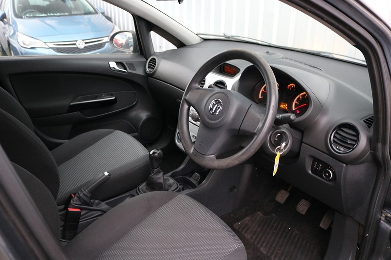 Used Vauxhall Corsa 2012 for sale - 77594919: Photo 24