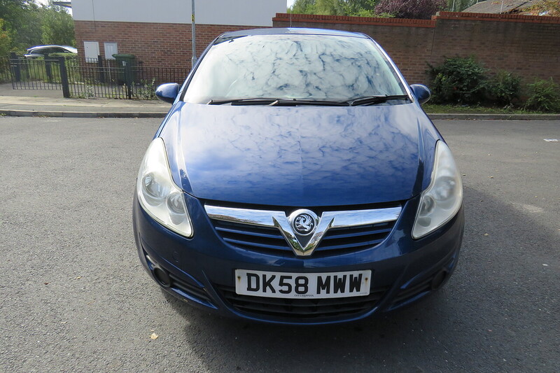Used Vauxhall Corsa 2009 for sale - 77749181: Photo 2