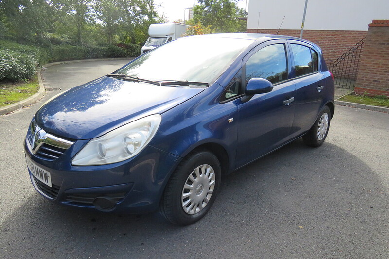 Used Vauxhall Corsa 2009 for sale - 77749181: Photo 3