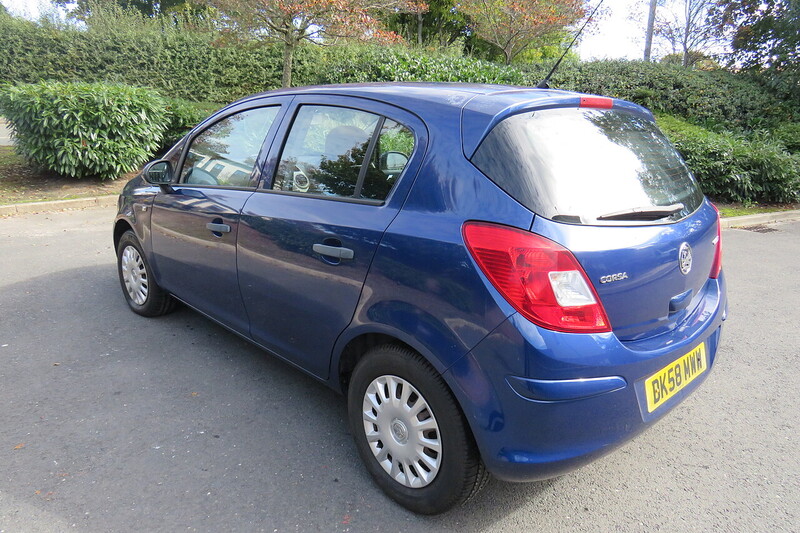 Used Vauxhall Corsa 2009 for sale - 77749181: Photo 5