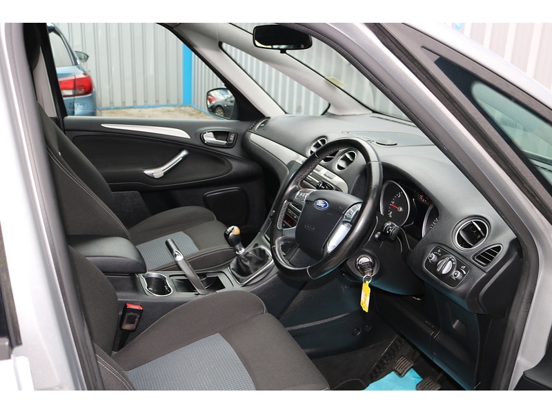 Used Ford S-Max 2013 for sale - 76334085: Photo 12