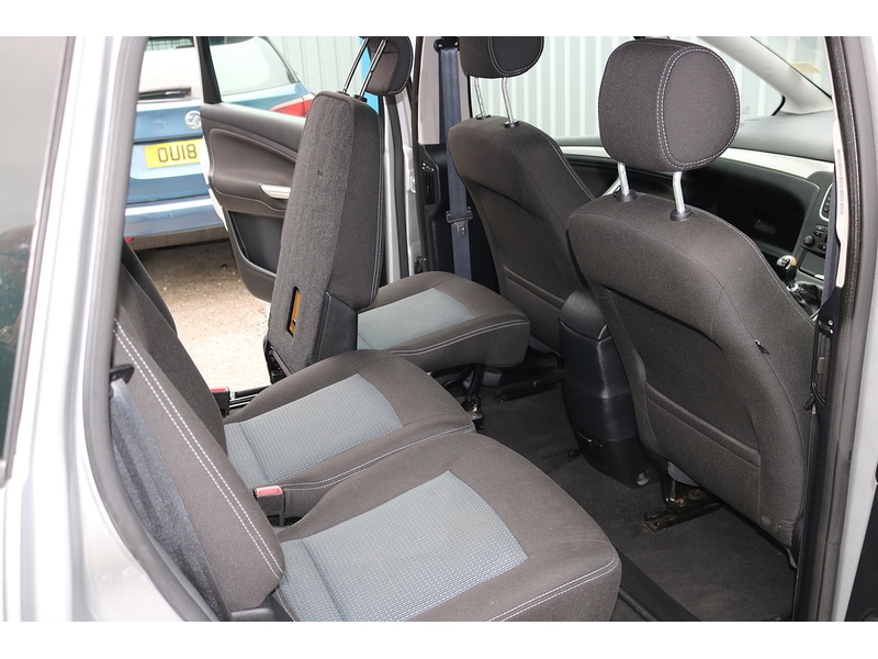 Used Ford S-Max 2013 for sale - 76334085: Photo 14