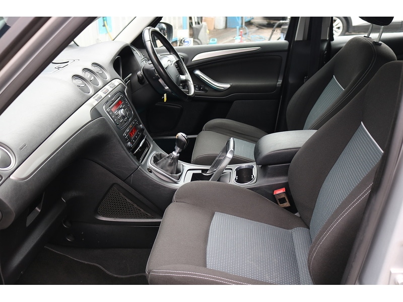 Used Ford S-Max 2013 for sale - 76334085: Photo 16