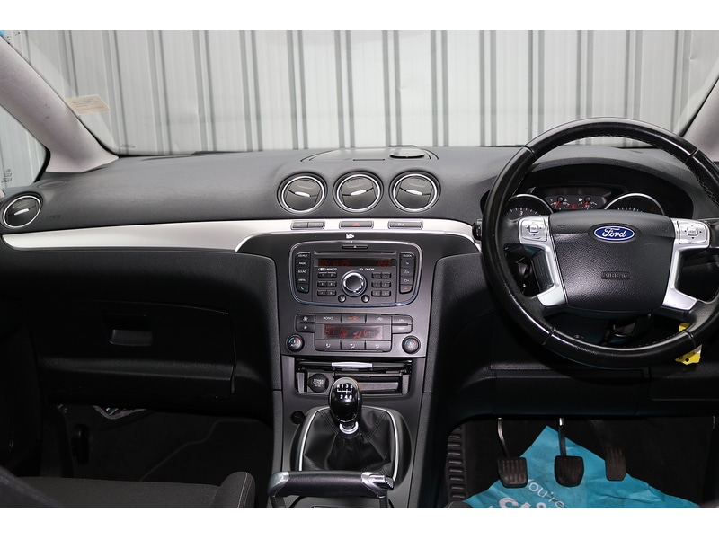Used Ford S-Max 2013 for sale - 76334085: Photo 21