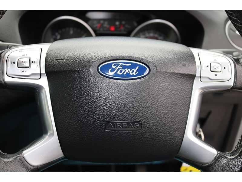 Used Ford S-Max 2013 for sale - 76334085: Photo 24
