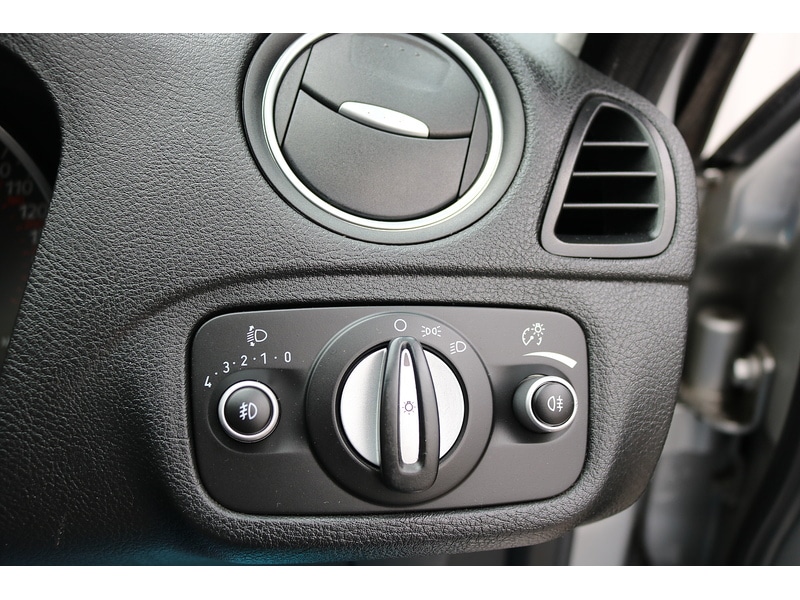 Used Ford S-Max 2013 for sale - 76334085: Photo 28