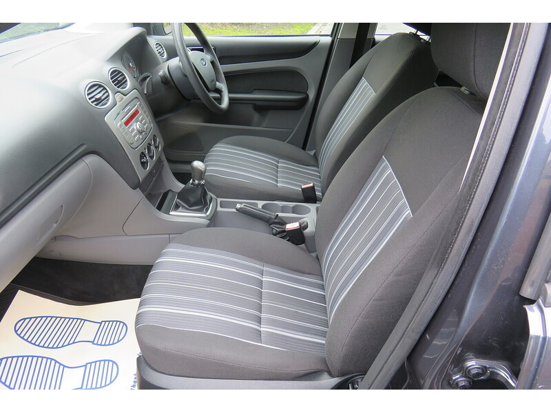 Used Ford Focus 2009 for sale - 74265517: Photo 15