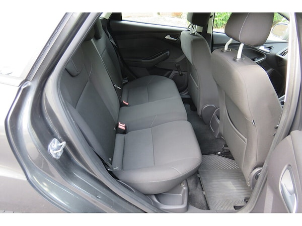 Used Ford Focus 2015 for sale - 74449713: Photo 10