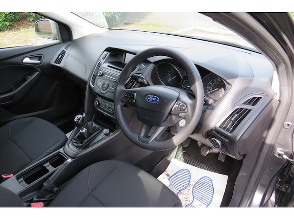 Used Ford Focus 2015 for sale - 74449713: Photo 8
