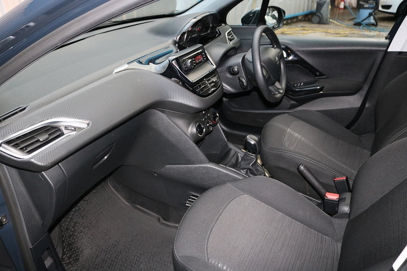 Used Peugeot 208 2016 for sale - 77288672: Photo 14