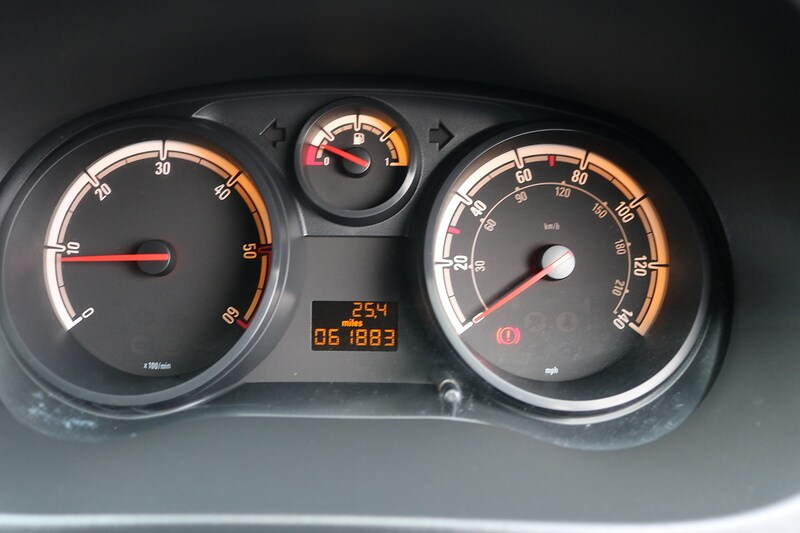 Used Vauxhall Corsa 2012 for sale - 77609506: Photo 24