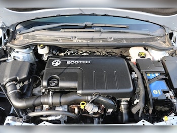 Used Vauxhall Astra 2013 for sale - 78709517: Photo