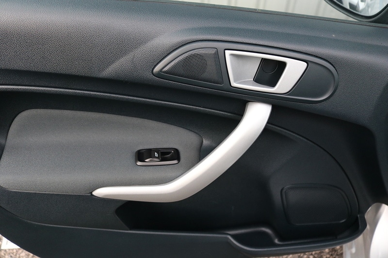 Used Ford Fiesta 2011 for sale - 77288667: Photo 37