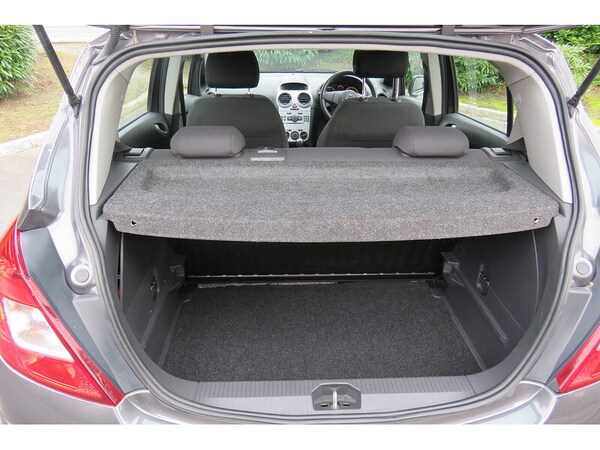 Used Vauxhall Corsa 2012 for sale - 76185798: Photo 22