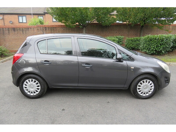 Used Vauxhall Corsa 2012 for sale - 76185798: Photo 8
