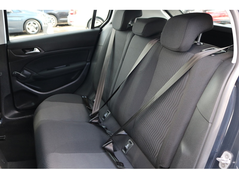 Used Peugeot 308 2015 for sale - 76334047: Photo 21