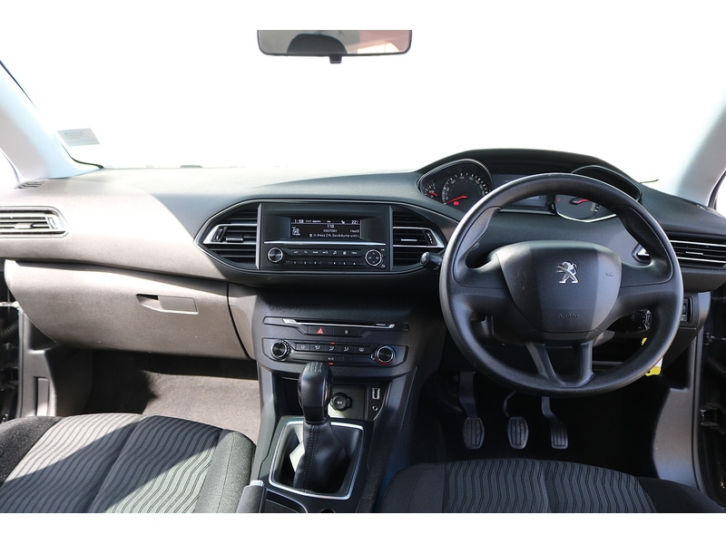 Used Peugeot 308 2015 for sale - 76334047: Photo 22